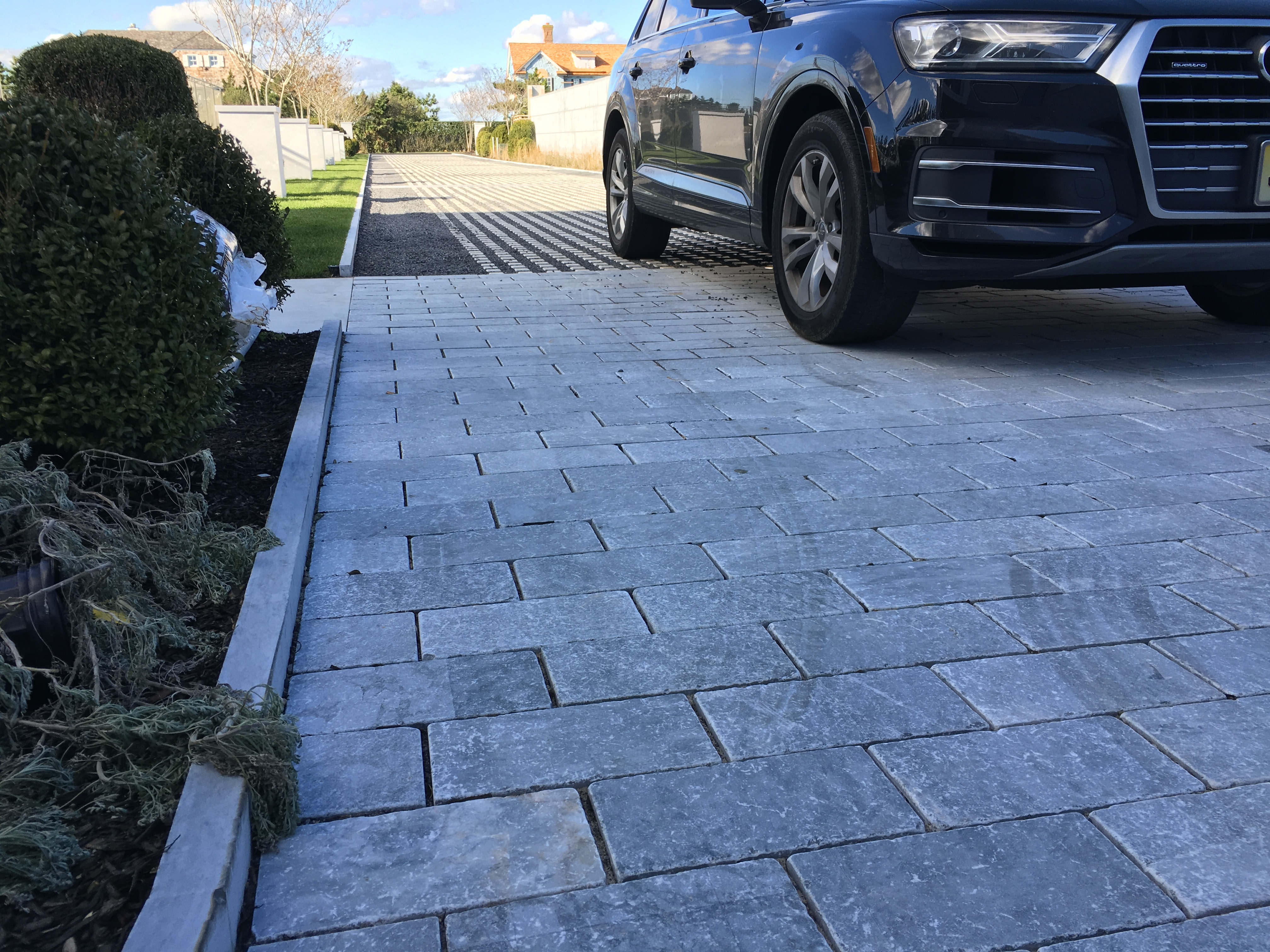 DEEP BLUE® DRIVEWAY PAVERS application photo 0